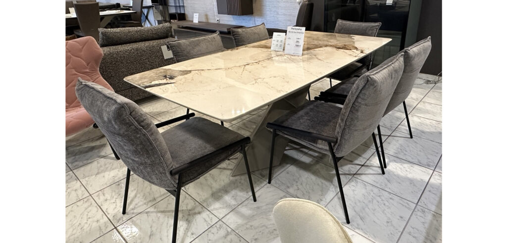 Τραπεζαρία με προέκταση 200x100+50cm